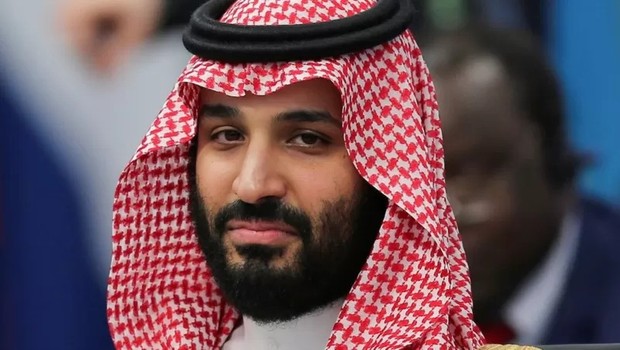 O principe herdeiro Mohammed bin Salman busca diversificar a economia do país (Foto: REUTERS via BBC)