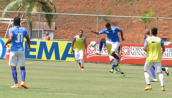 Mudança na rotina: Cruzeiro altera folga e não descansa após a vitória