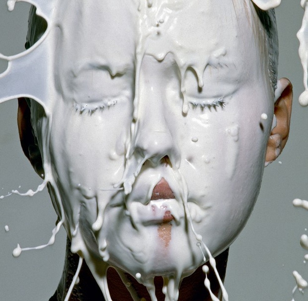 As melhores máscaras faciais para acabar com sua acne (Foto: Irving Penn) — Foto: Vogue