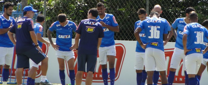 Deivid mantém mistério em segundo dia de privacidade na Toca da Raposa