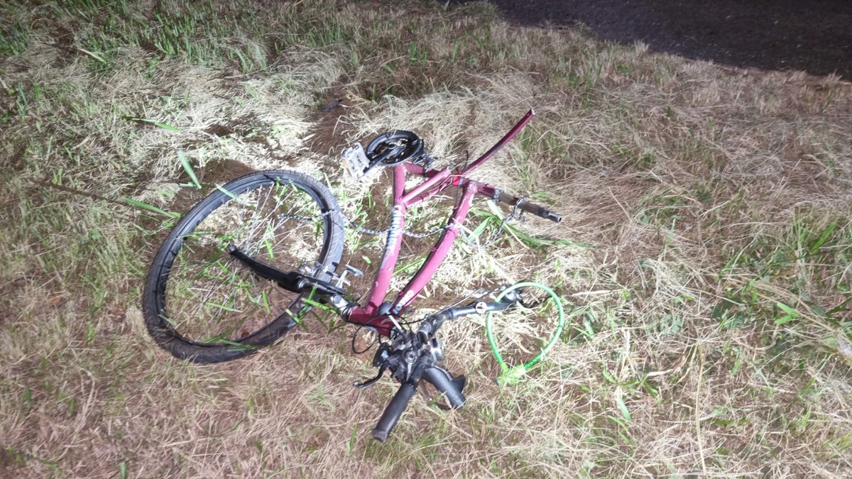 Ciclista Morre Após Ser Atropelado Por Carro Na Régis Bittencourt Sp Santos E Região G1