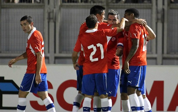 Chile 3 x 1, Copa do Pacífico 2012 (Foto: EFE)
