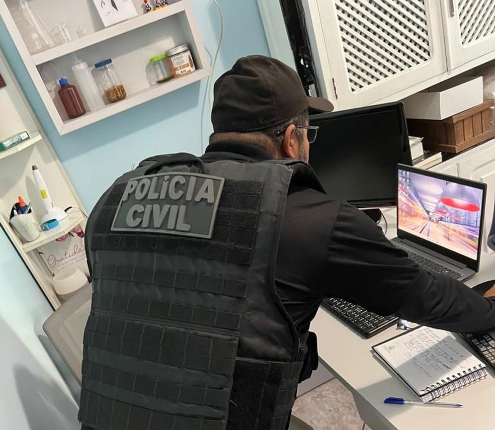 Operação 'Luz da Infância' foi realizada em São Luís e cumpriu um mandado de busca e apreensão — Foto: Divulgação/Polícia Civil