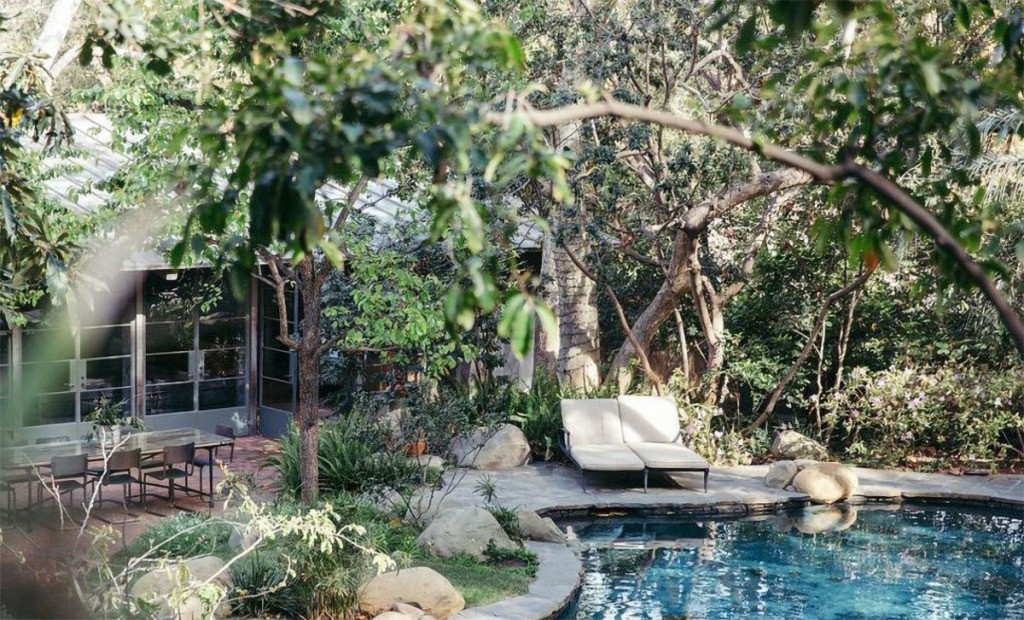 O ator Channing Tatum e sua esposa, também atriz, Jenna Dewan, adquirem casa de campo em área isolada de Los Angeles (Foto: Reprodução / Realtor.com)