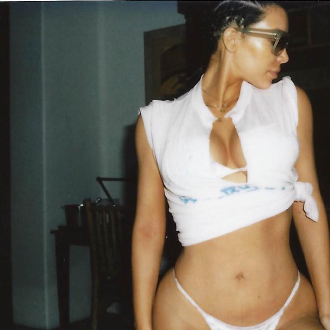 Kim Kardashian em foto da retomada (Foto: Reprodução/Instagram)