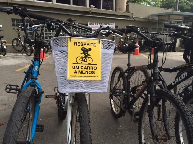 Bicicleta é alternativa para não andar de carro na cidade (Foto: Matheus Rodrigues/ G1)
