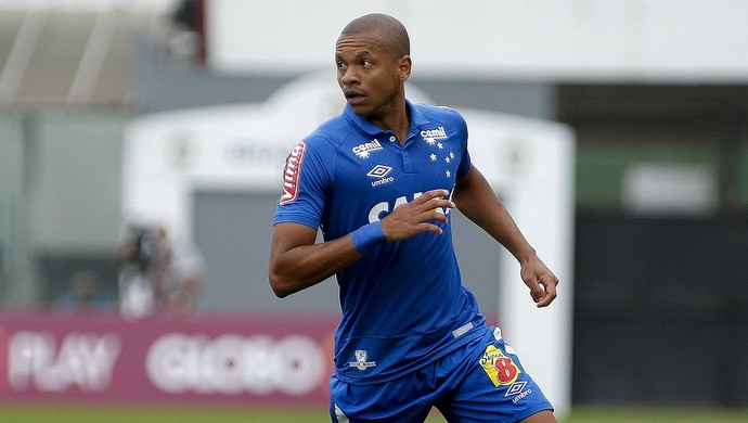 Com Sobis e Edmar na lista, Mano relaciona 23 para enfrentar o Botafogo