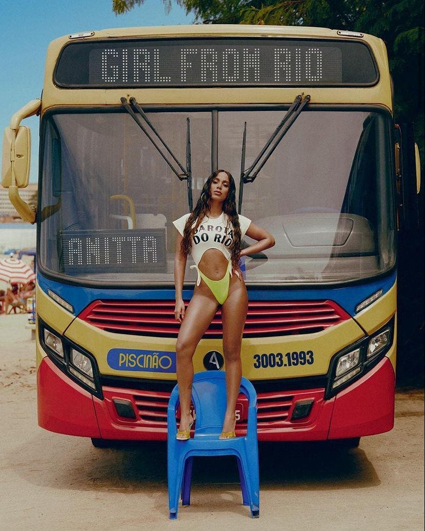 Anitta no clipe de 'Garota do Rio' (Foto: Divulgação/Mar + Vin)