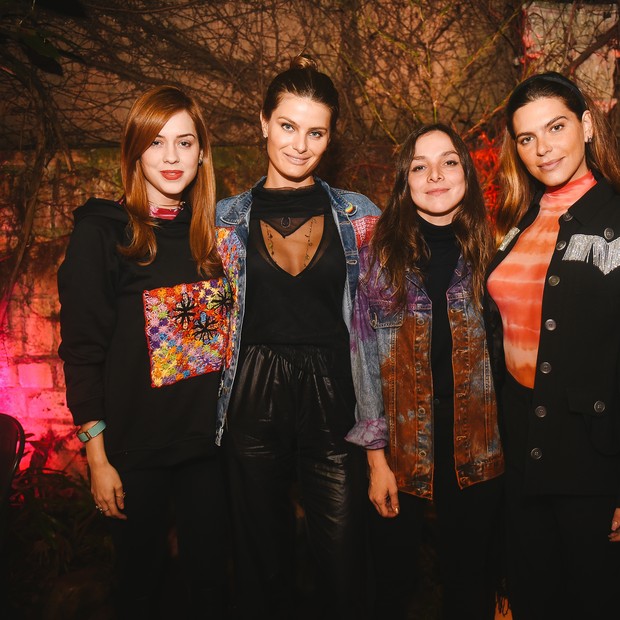 Sophia Abrahão, Isabeli Fontana, Yasmine Sterea e Mariana Goldfarb (Foto: Divulgação)