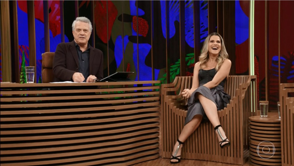 Ingrid Guimarães conta a história do humor brasileiro em 'Viver do Riso' — Foto: TV Globo