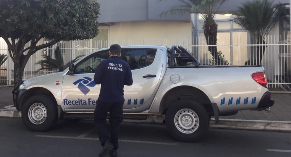 Receita Federal e Polícia Federal cumprem mandados de busca e apreensão em Patos de Minas — Foto: Receita Federal/Divulgação