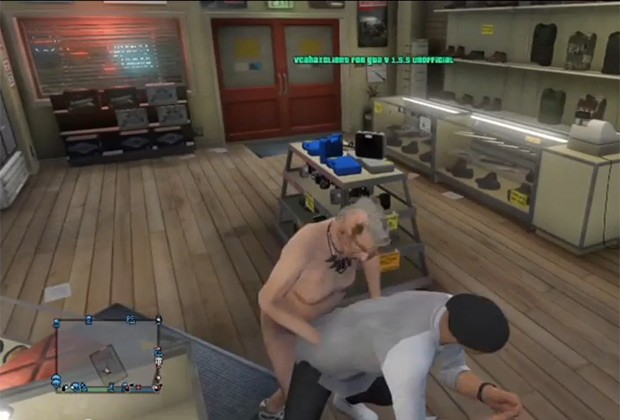Uma das cenas postadas por usuários do GTA V no YouTube que simula abuso sexual (Foto: Reprodução / YouTube])