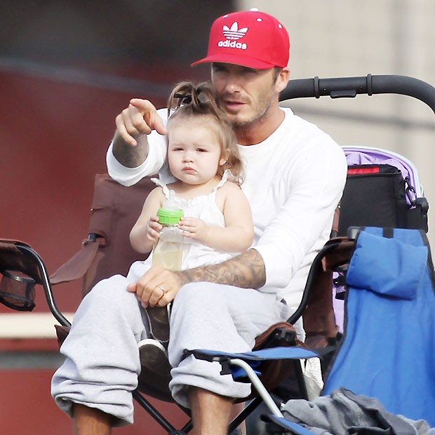 Harper e Beckham (Foto: Splash News)