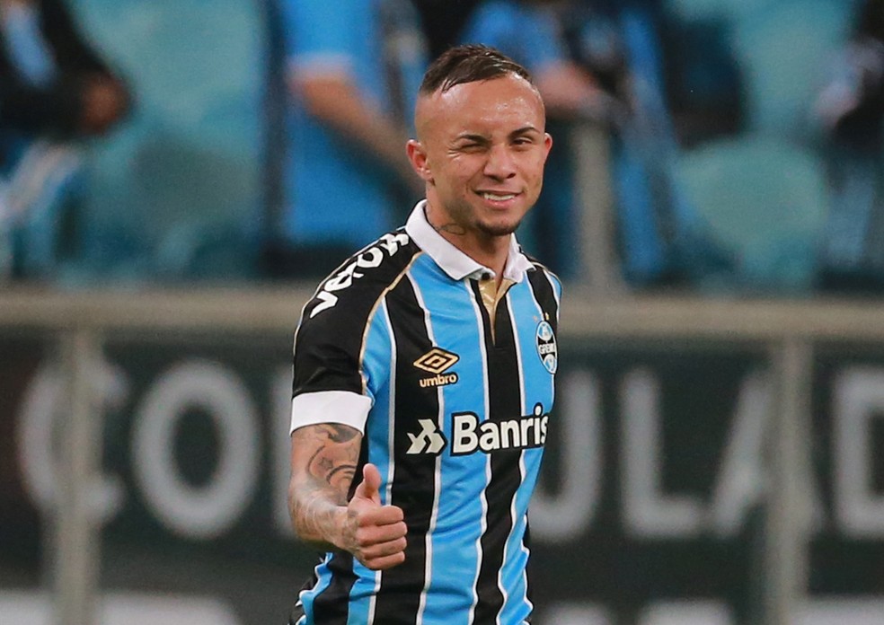Grêmio vai faturar cerca de 5 milhões de reais pelas transferências de Cebolinha e Lincoln