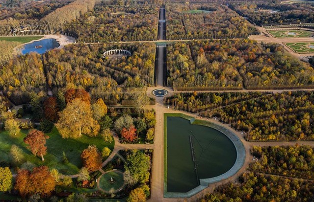 Versailles: os jardins do palácio francês estão mais lindos do que sempre, depois de totalmente revitalizados após as tempestades de 1999 (Foto: reprodução / Instagram)