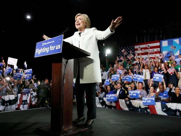 Hillary Clinton discursa em Miami e comemora vitórias nesta Superterça (Foto:  REUTERS/Jonathan Ernst)
