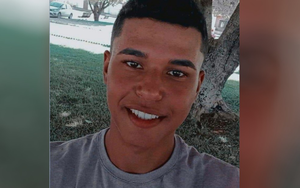 Adolescente Kayo Silva morreu após ser atingido por raio em fazenda de Cumari — Foto: Reprodução/TV Anhanguera