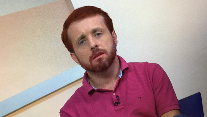 Jornalista disse que pintaria cabelo se Cruzeiro caísse: Eu sou de palavra