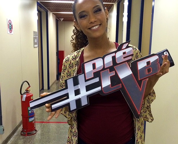 Mesmo toda atarefada, Thaís Araújo garante que não perde por nada o #PréTVB (Foto: The Voice Brasil/TVGlobo)