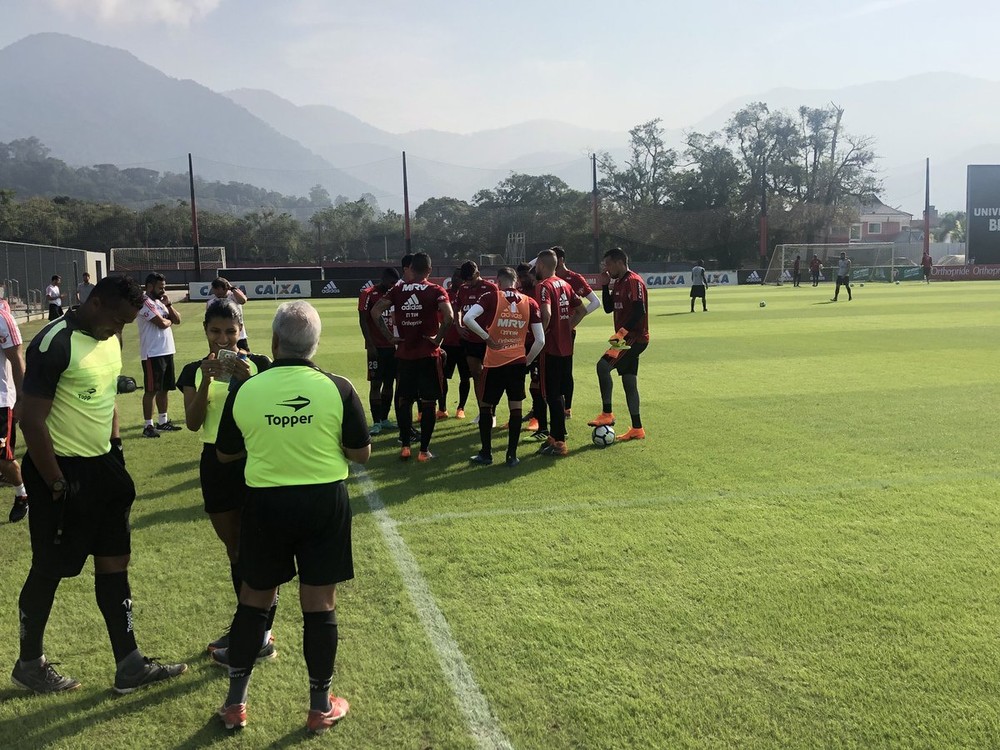 Fla vence jogo-treino contra o Nova Iguaçu; Guerrero entra