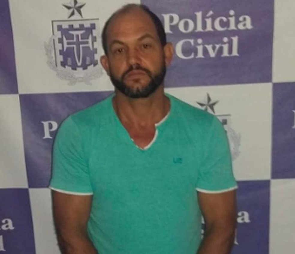 Homem Ã© preso no sul da Bahia apontado por estuprar filha de 11 anos e ex-enteado (Foto: DivulgaÃ§Ã£o/PolÃ­cia Civil)