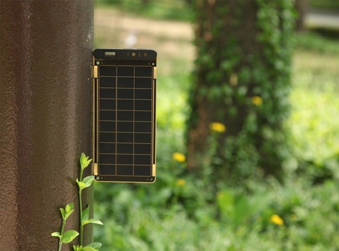 Solar Paper possui ímãs embutidos que permitem acoplá-lo à superfícies de metal (Foto: Divulgação/Kickstarter) (Foto: Solar Paper possui ímãs embutidos que permitem acoplá-lo à superfícies de metal (Foto: Divulgação/Kickstarter))