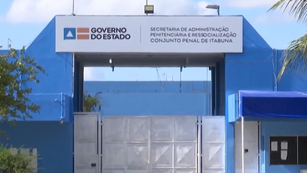 Vinte funcionários do Conjunto Penal de Itabuna são infectados pela Covid-19, afirma diretor  — Foto: Reprodução/TV Bahia