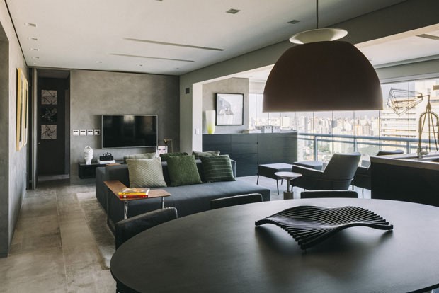 Decoração cinza brilha em apartamento de 70 m² (Foto: Divulgação)