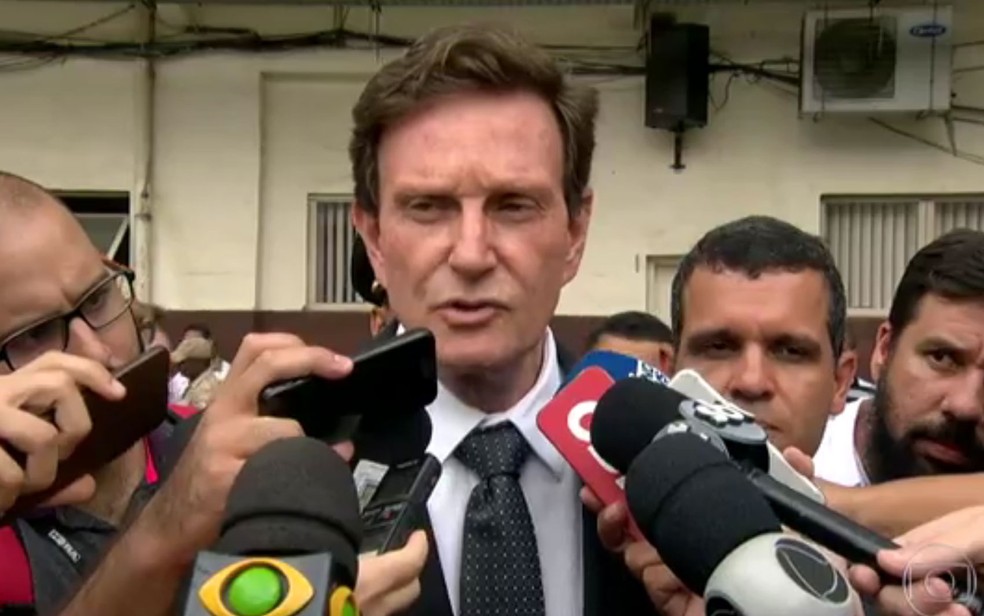 Crivella afirmou que não fez nada que não fosse "praticado pelas administrações municipais anteriores" (Foto: Reprodução / TV Globo)