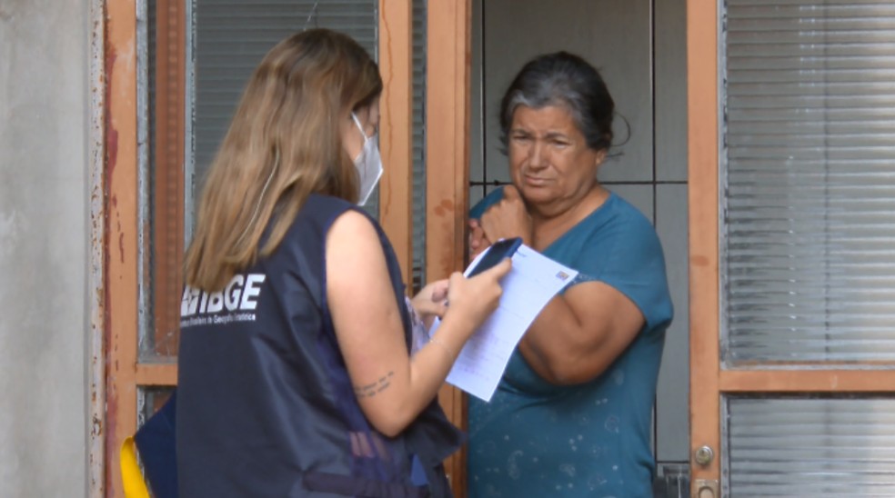 Recenseadores estão com dificuldades para realizar o Censo em São Carlos — Foto: Reprodução/EPTV