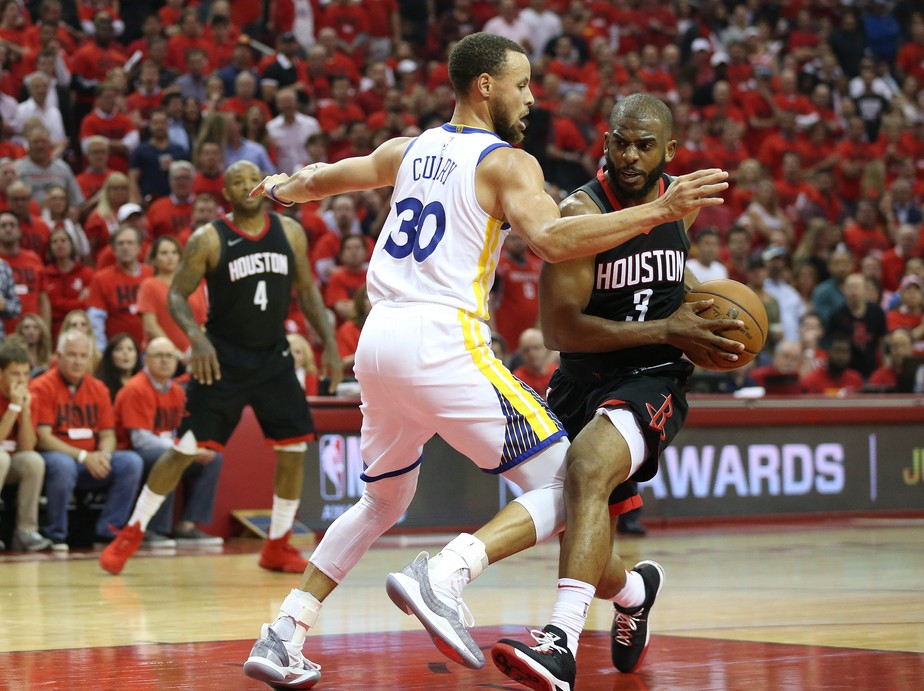 Curry no ch o de novo e provoca es de irm o de CP3 marcam vit ria