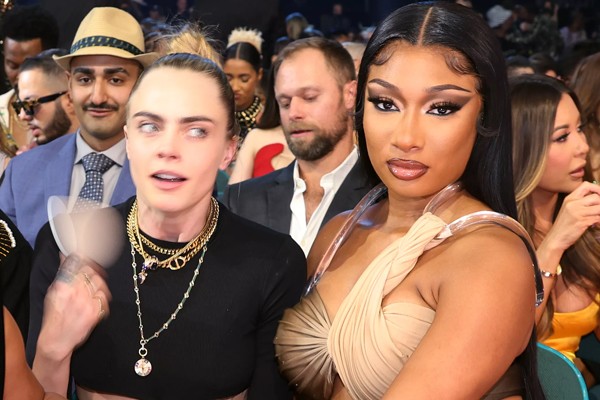 Cara Delevingne and Megan Thee Stallion at the 2022 Billboard Music Awards (Photo: Getty Images)