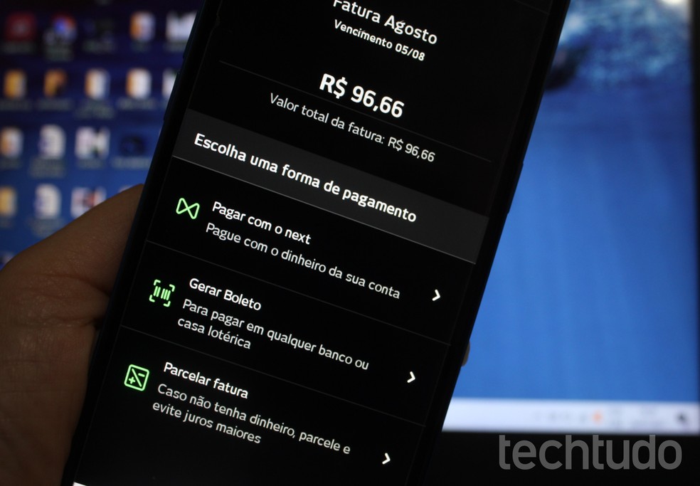 Função gerar boleto permite que o cliente pague a fatura do cartão de crédito em qualquer banco ou casa lotérica — Foto: Marcela Franco/TechTudo