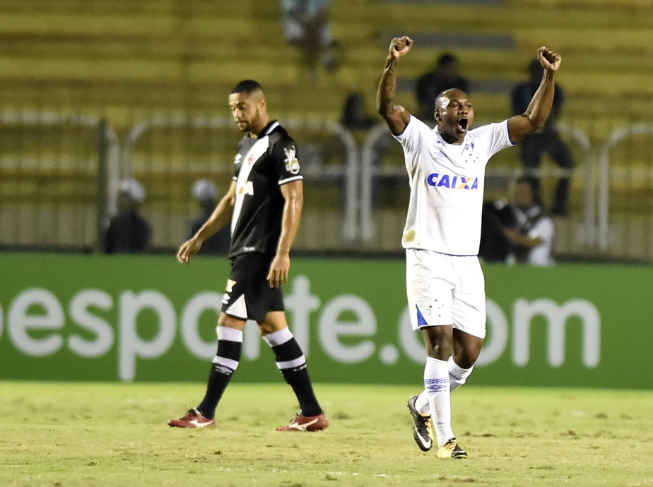 Números da 18ª rodada: Wilson fecha o gol do Coxa, e Sassá vira carniceiro