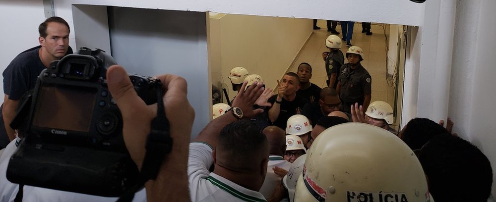 Reencontro entre Palmeiras e Cruzeiro tem mais confusões; mineiros prometem ir à polícia