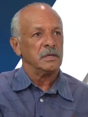 Para Júnior, Luxa vai criar problema grande se trocar Fla por São Paulo