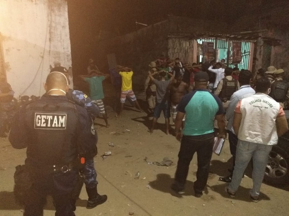 Durante pandemia da Covid-19, prefeitura apreende equipamentos de som de festa com 40 pessoas em Itabuna — Foto: Divulgação/Prefeitura de Itabuna