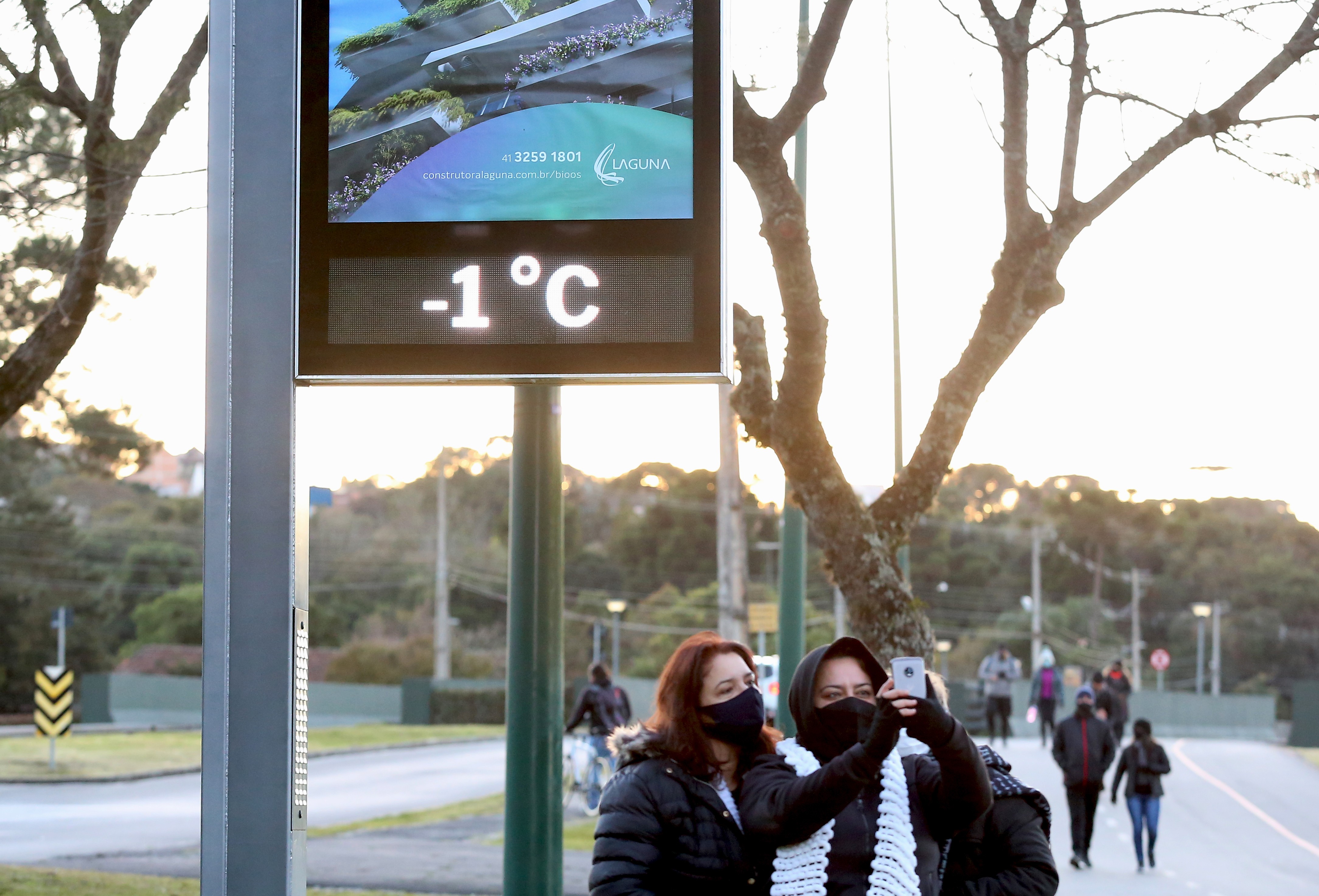 Fim de semana será frio no Sul e Sudeste, mas trégua começa a partir de segunda; veja a previsão para as capitais thumbnail