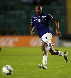 Indomável: Willians desfalca Cruzeiro pela segunda vez no Brasileirão