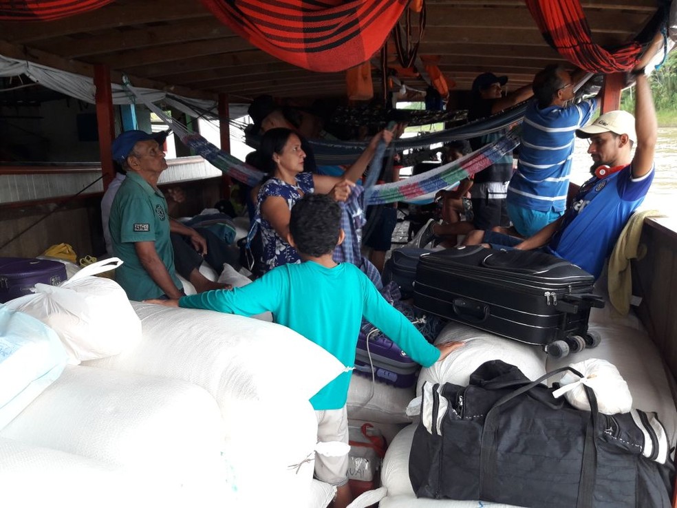 Grupo não conseguiu ajuda para custear passagens de lancha e deve enfrentar, no total, 36 horas de viagem até Rio Branco (Foto: José Mesquita/Arquivo Pessoal)