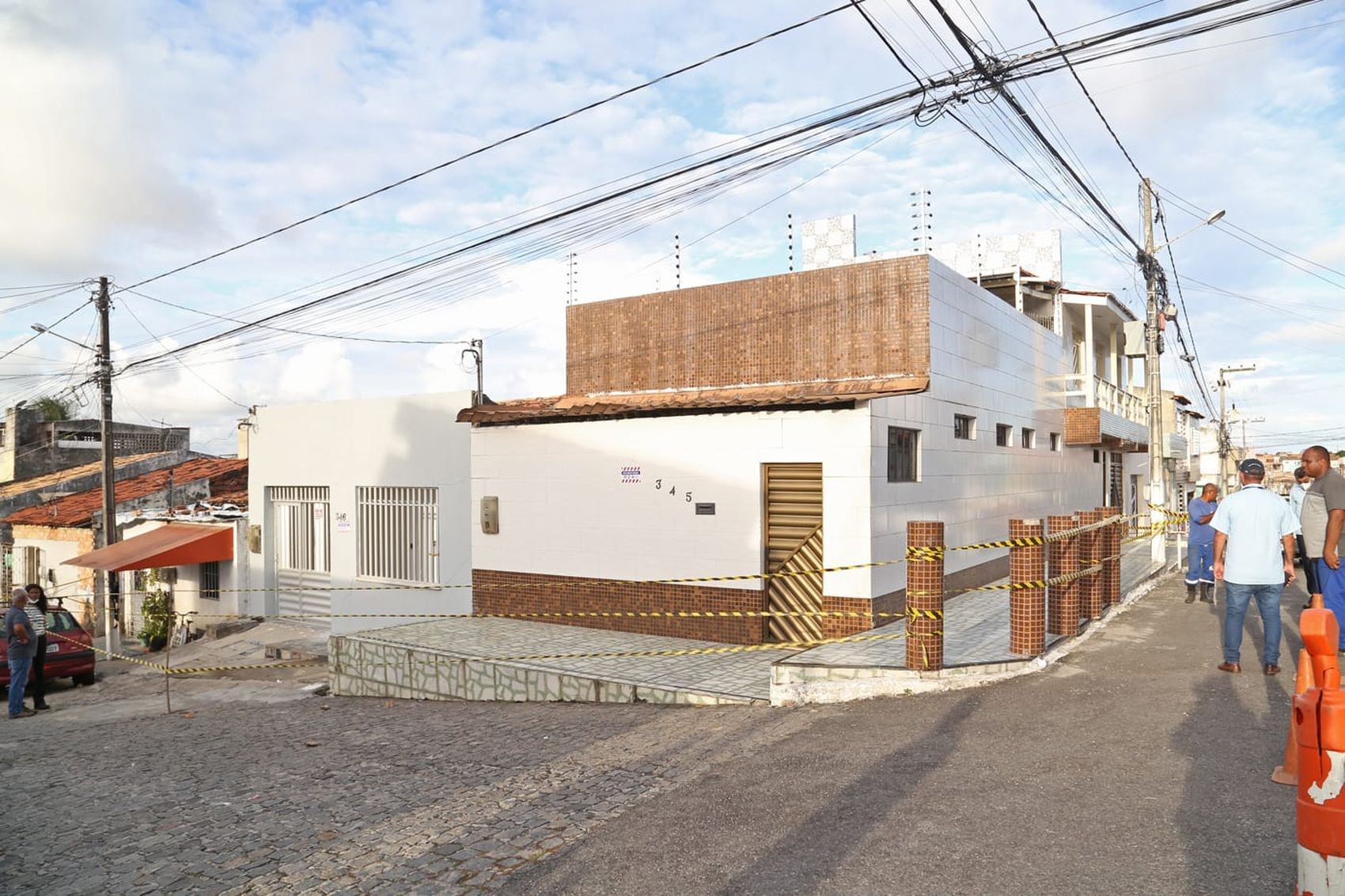 Defesa Civil detecta comprometimento de seis casas em Aracaju; vazamento de água é apontado como possível causa