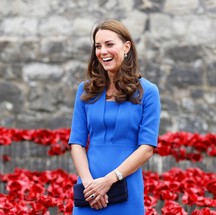 Kate Middleton tem no azul uma de suas cores favoritas, veja looks — Foto: Getty Images