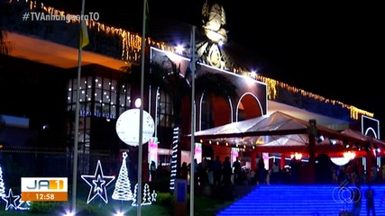 Palácio Araguaia ganha iluminação especial de Natal