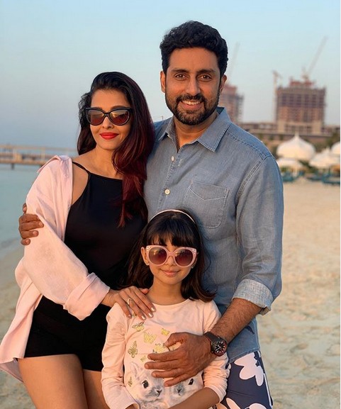 O ator Abhishek Bachchan com a esposa atriz Aishwarya Rai Bachchan e a filha dos dois (Foto: Instagram)