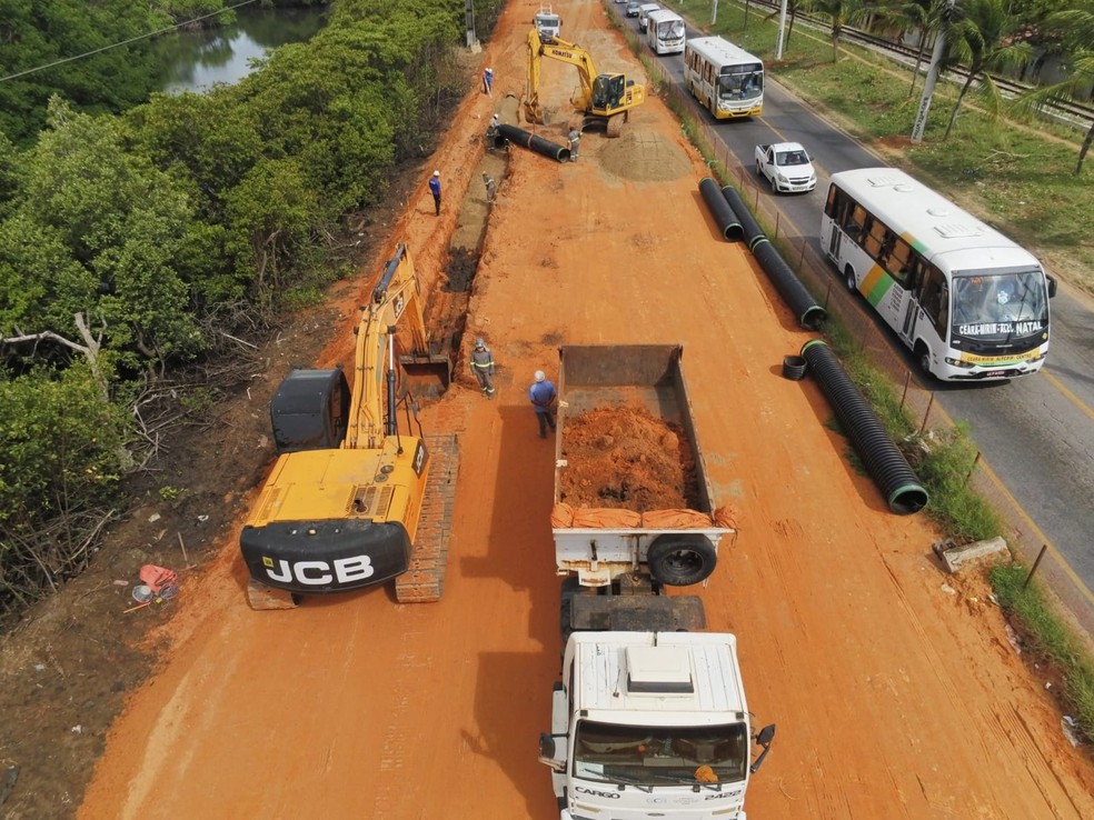 Avenida Felizardo Moura está em obras desde outubro de 2022 — Foto: Manoel Barbosa/Secom