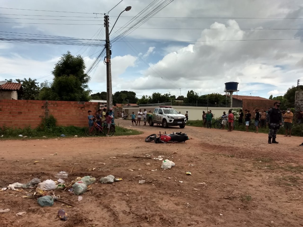 Rapaz De 21 Anos é Assassinado A Tiros Quando Pilotava Moto Na Zona Leste De Teresina Piauí G1 9937