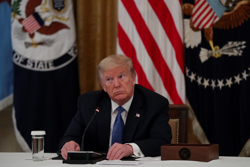 O presidente dos EUA, Donald Trump, durante reunião na Casa Branca na terça-feira (19) — Foto: Reuters/Leah Millis 