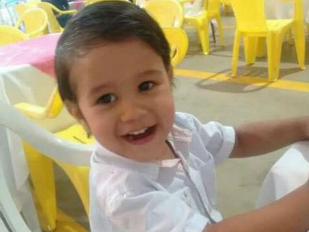 Luis Felipe dos Santos, de 2 anos e 9 meses, desapareceu em Telêmaco Borba — Foto: Arquivo Pessoal
