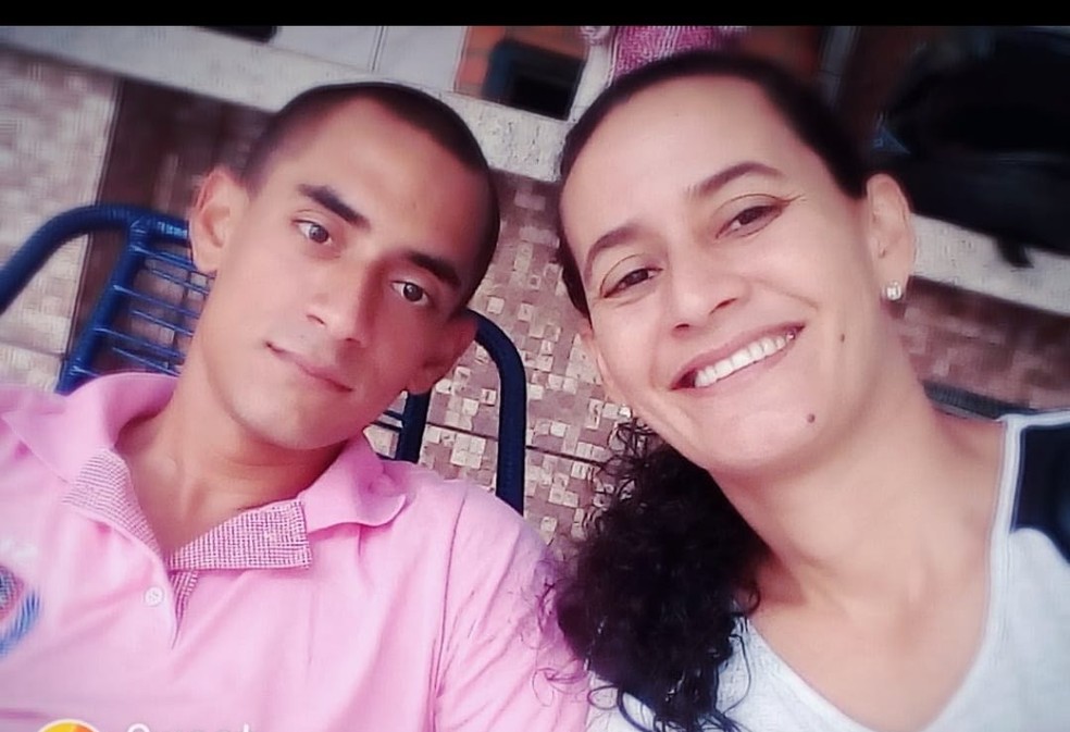 Rodrigo Claro e a mãe, Patrícia Claro — Foto: Arquivo pessoal