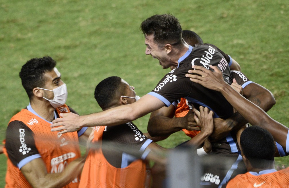 Guarani vence e Timão está matematicamente classificado para as quartas de finais do Paulistão